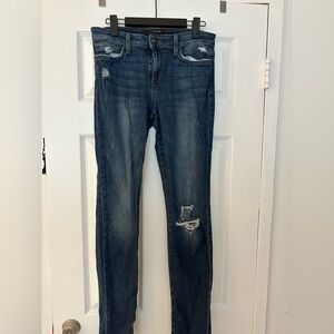 Joe’s Ripped Striaght Leg Jeans